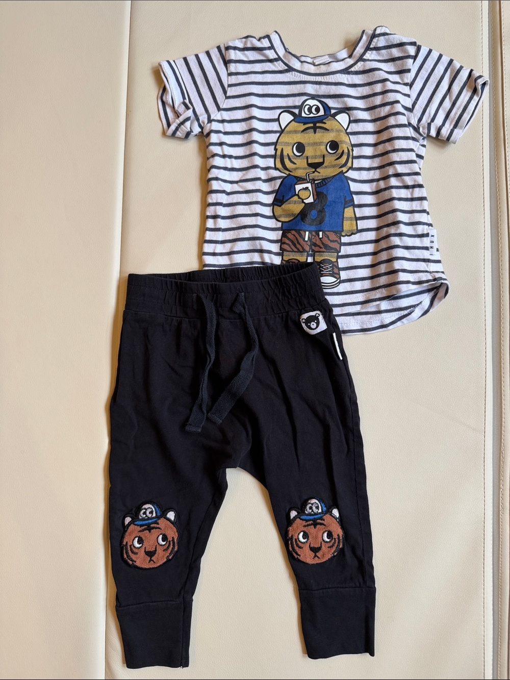 Huxbaby Striped Tiger Graphic Tee and Black Jogger Set - Blue & Black
